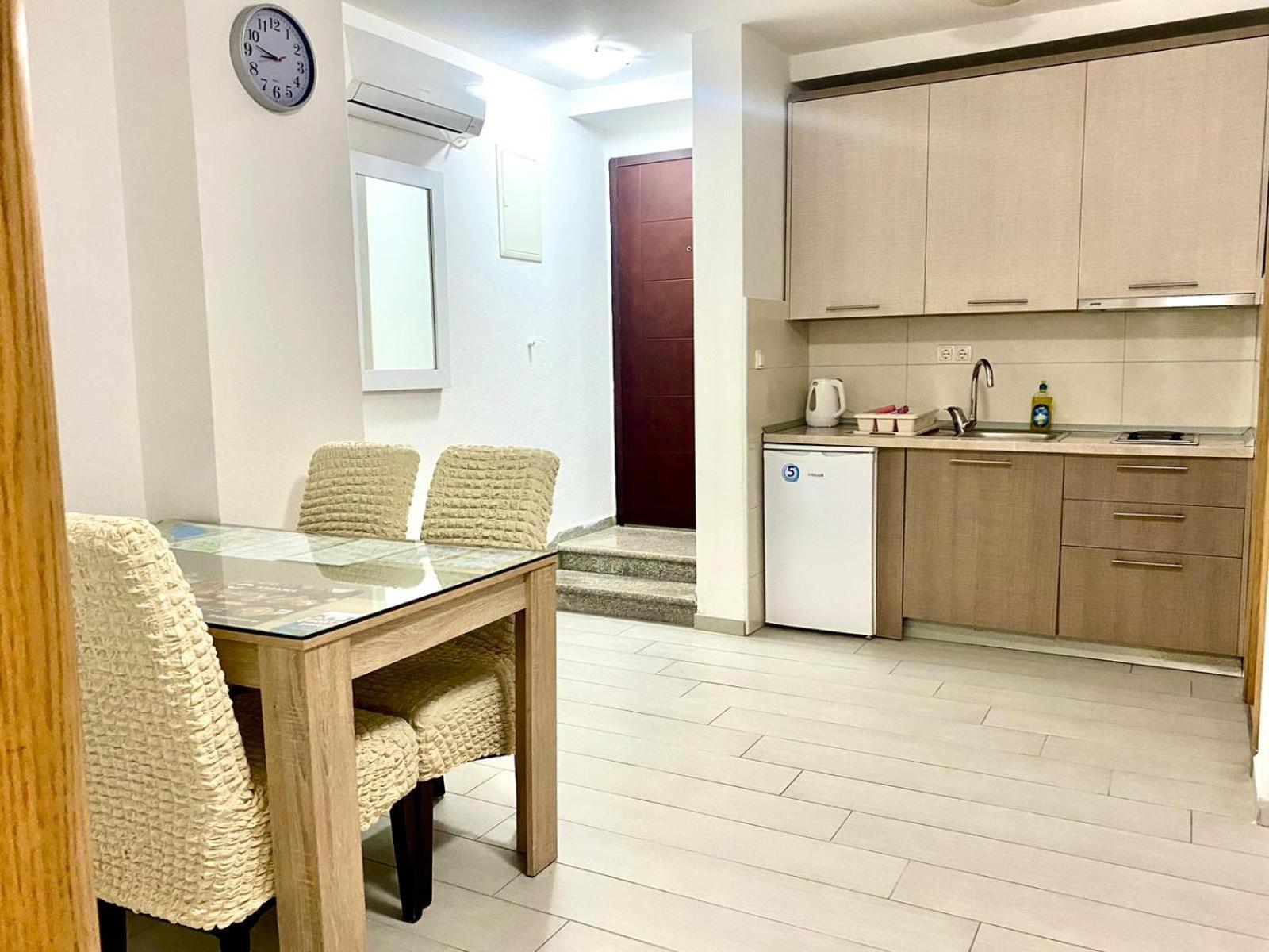 Apartments Domane Nenad Neum Habitación foto